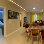 Appartement Premium 04 *